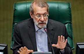 لاریجانی: نمایندگان مجلس مخالف افزایش قیمت بنزین هستند