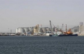 تونس والجزائر تنددان بتخريب سفن تجارية في الفجيرة
