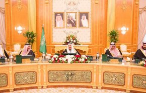 قرارات تثير السخرية اتخذتها السعودية بعد الهجمات