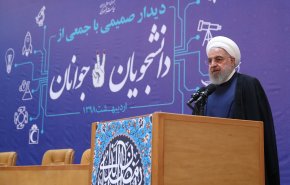 هیچ قدرتی در کشور ما بالاتر از ملت و نسل جوان نیست/ ثابت کردیم ملتی هستیم که می تواند حرف و منطق خود را به کرسی بنشاند