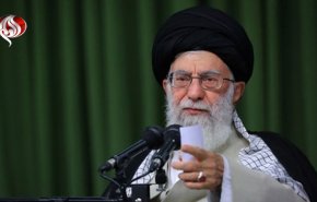 رهبر انقلاب: مشکلات نظام پارلمانی از نظام ریاستی بیشتر است/ گاهی اشتباه کارگزاران در جامعه شکاف بزرگ ایجاد می‌کند