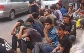 بلدية بيروت تداهم مبنى سكنيا وتطرد 60 لاجئا سوريا