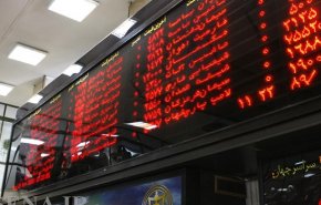 بورصة طهران تغلق مرتفعة 3259 نقطة