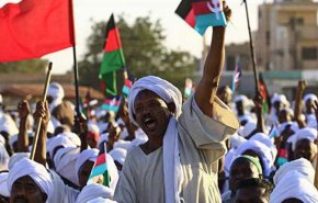 شورای نظامی سودان تحصن معترضان را خطری برای کشور خواند