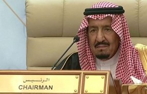گاف پادشاه عربستان در اجلاس سران عرب