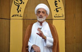 شاهد بالصور: الخالصي يوجه رسائل نارية في خطبة عيد الفطر