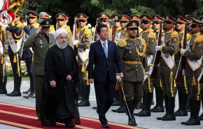 استقبال رسمی رئیس جمهور از نخست وزیر ژاپن در کاخ سعدآباد