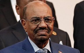 البشير يكشف عن تفاصيل جديدة بشأن قتل المتظاهرين