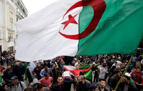 الشعب الجزائري أكبر من التحديات