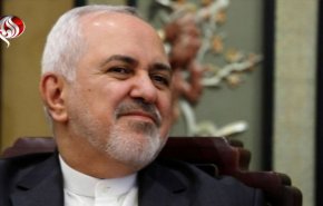 ظریف:بالاخره  نفتمان را می‌فروشیم اما شرافتمان را هرگز