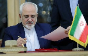 ظریف: تنها به سه ساختمان درآمریکا می‌توانم پا بگذارم
