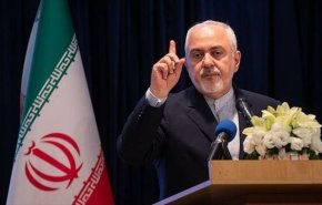ظریف: انگلیس از آلت دست آمریکا بودن در تروریسم اقتصادی دست بردارد