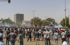 الفض الدامي..لجنة تحقيق سودانية تتهم قوات الأمن بقتل المعتصمين
