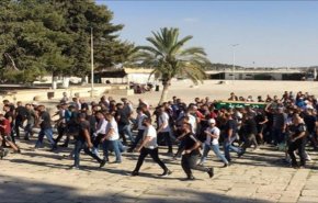 الاحتلال يفرج عن اسير مقدسي بعد دفن والدته الاسيرة!