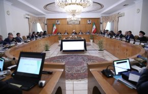 لایحه تغییر واحد پول ایران از ریال به تومان و حذف چهار صفر تصویب شد