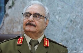 حفتر برای دیدار با جانسون به لندن می‌رود