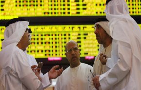 بالرغم من وزارة السعادة... إماراتيون غاضبون بلا وظائف
