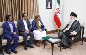 با قدرت در مقابل توطئه سعودی ها و اماراتی ها برای تجزیه یمن بایستید/ مردم یمن دولتی قوی تشکیل خواهند داد و در سایه آن به پیشرفت خواهند رسید