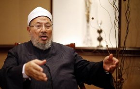 ألسنة حداد تسلق القرضاوي بسبب تغريدتين له