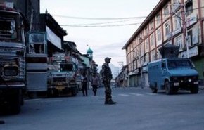 کشته شدن دو نفر در حمله مسلحانه شب گذشته در کشمیر
