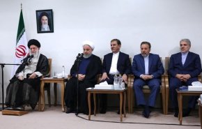 دیدار رئیس‌جمهور و اعضای هیئت دولت با رهبر معظم انقلاب
