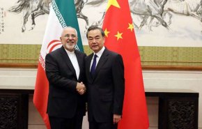 ظریف با همتای چینی خود دیدار کرد