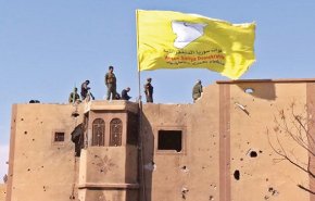 شبه‌نظامیان کُرد سوری برخی استحکامات در مرز ترکیه را برمی‌چینند