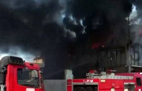 بالصور.. السيطرة على حريق اندلع في فندق بمدينة كربلاء المقدسة