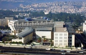 خارجية الإحتلال توقف أنشطتها في العالم بسبب عجز مالي!
