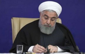 روحاني يهنئ نظيره الكوري الشمالي بمناسبة العيد الوطني لبلاده