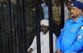 روزنامه سودانی: دستور بازداشت برادر عمر البشیر صادر شد