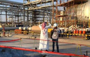 'أرامكو السعودية' تحذر موظفيها من هذ الامور.. وإلّا..