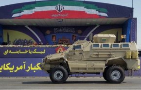 خودروی تاکتیکی ضد مین و بومی «امرپ طوفان» در رژه نیروهای مسلّح رونمایی شد