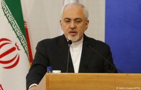 ظریف: جامعه جهانی تجاوزات رژیم صهیونیستی به سوریه را متوقف کند
