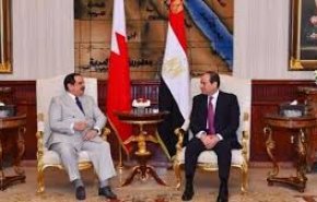 شاه بحرین و رئیس‌جمهور مصر تلفنی گفتگو کردند 
