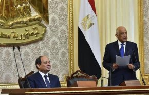 رئيس البرلمان المصري يرد على 