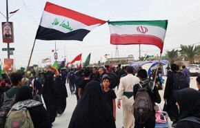 به کوری چشم نومیدان، عشق حسین ما را در کنار هم نگه می دارد
