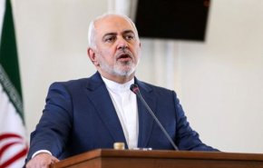 ظریف: تحریم جدید بانک مرکزی، تروریسم اقتصادی و جنایت جنگی است