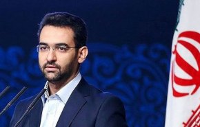 اظهارات وزیر ارتباطات در باره کلاهبرداران ارزش افزوده / کلاهبرداران در حال دوقطبی‌سازی جامعه به بهانه سفر زیارتی هستند
