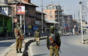 دولت هند خدمات ارسال پیامک در کشمیر را مسدود کرد
