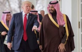 انتقاد کلینتون از تعامل 'اشتباه' ترامپ با بن‌سلمان