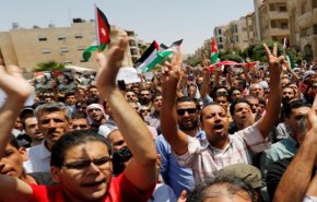 الأردن.. الملك يماطل.. والشعب لم يعد يحتمل خديعة السلام وصفقة الغاز

