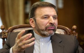 واعظی: امارات برای حل مباحث سیاسی با ایران پیش قدم شده است