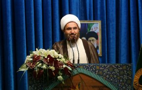 خطیب نمازجمعه تهران: اربعین اسم رمز شیعه برای سازماندهی است/ تقدیر از سازمان اطلاعات سپاه برای دستگیری روح الله زم