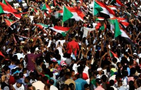 آماده‌باش ارتش سودان برای مقابله با اعتراضات مردمی 