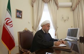 روحاني يهنئ تركيا بذكرى استقلالها 