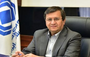 همتی: به رغم جنگ اقتصادی ترامپ، ثبات نسبی به اقتصاد ایران بازگشته است