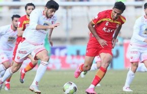 هفته دهم لیگ برتر فوتبال/ پیروزی یک بر صفر پرسپولیس برابر فولاد خوزستان زیر بارش سنگ و بطری