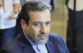 عراقچی: شرایط تغییر نکند در مسیر کاهش تعهدات حرکت می کنیم