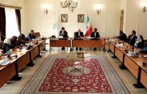 دیدار جمعی از بانوان نویسنده و روزنامه نگار هندی با ظریف